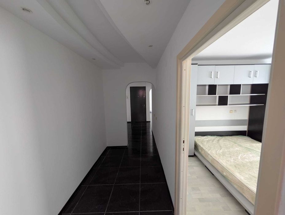 Apartament 3 camere confort 1 decomandat, Calarasi 4, renovat total