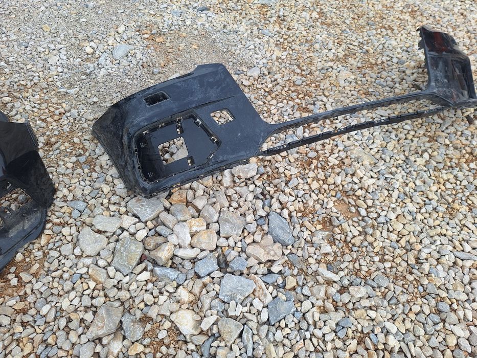 Предна броня за Audi Q3 2015