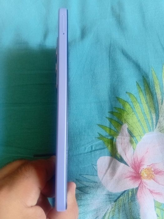 Redmi 15 sotiladi aybi yoʻq ishlashlari chotkiy