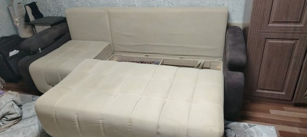 Продам диван отличный