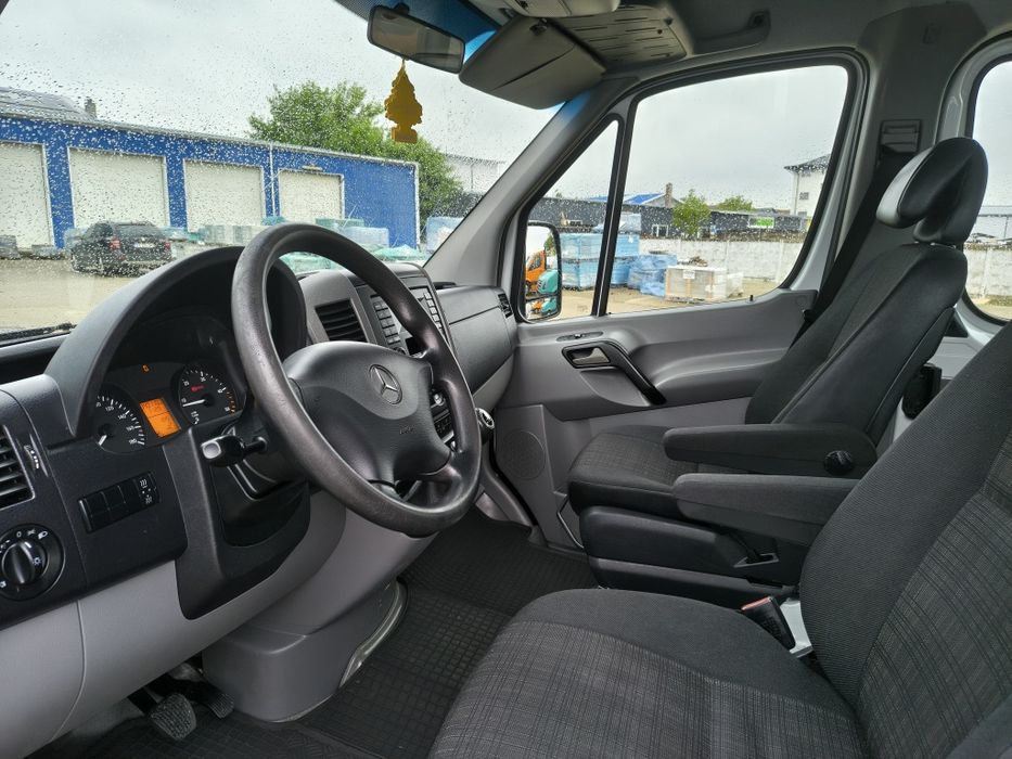 Mercedes sprinter 316 8+1 2014
