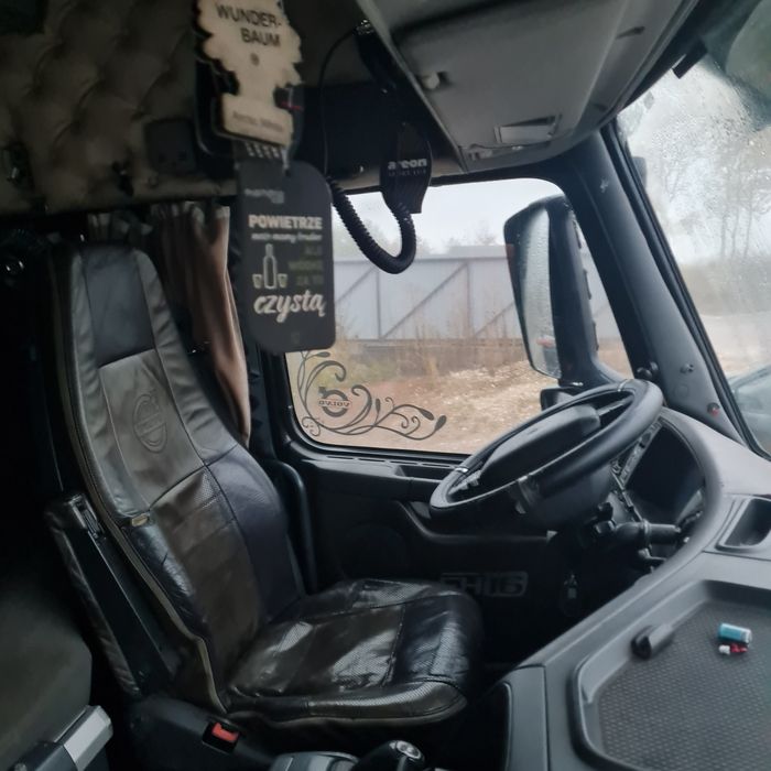 Volvo FH16 700 Forestier cu macara Loglift