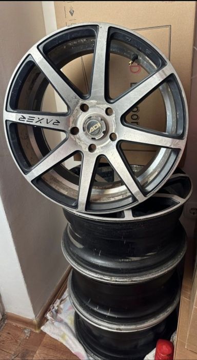 Продам диски без резины R17