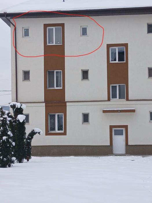 Vand apartament in oasul Nucet,jud Bihor
