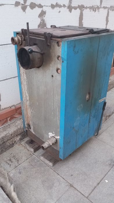 Продам Печь Будерус  б/у