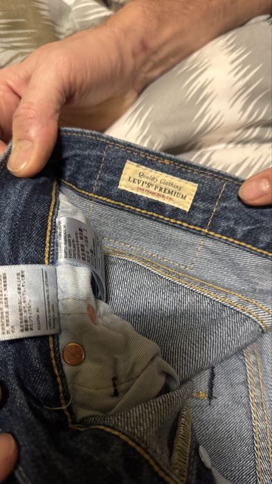 Vand Blugi Levi's Noi Originali Nr 34