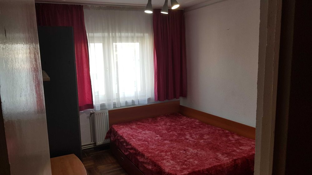 Apartament 3 camere de inchiriat