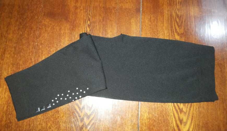 Легенсы - брючки девичьи р.42-44(новые)