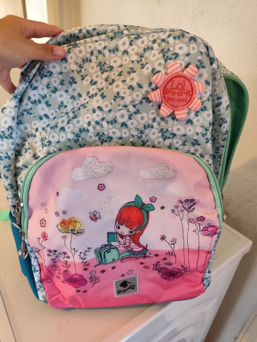 Ученическа раница за момиче