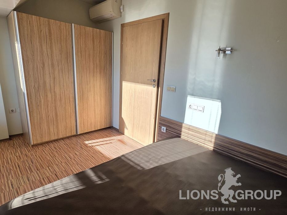 Продава се Многостаен апартамент в Варна, Колхозен пазар - 180 кв.м за 907 €/кв.м - Снимка #7