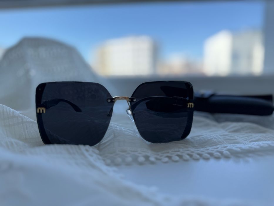 Очки с футляром