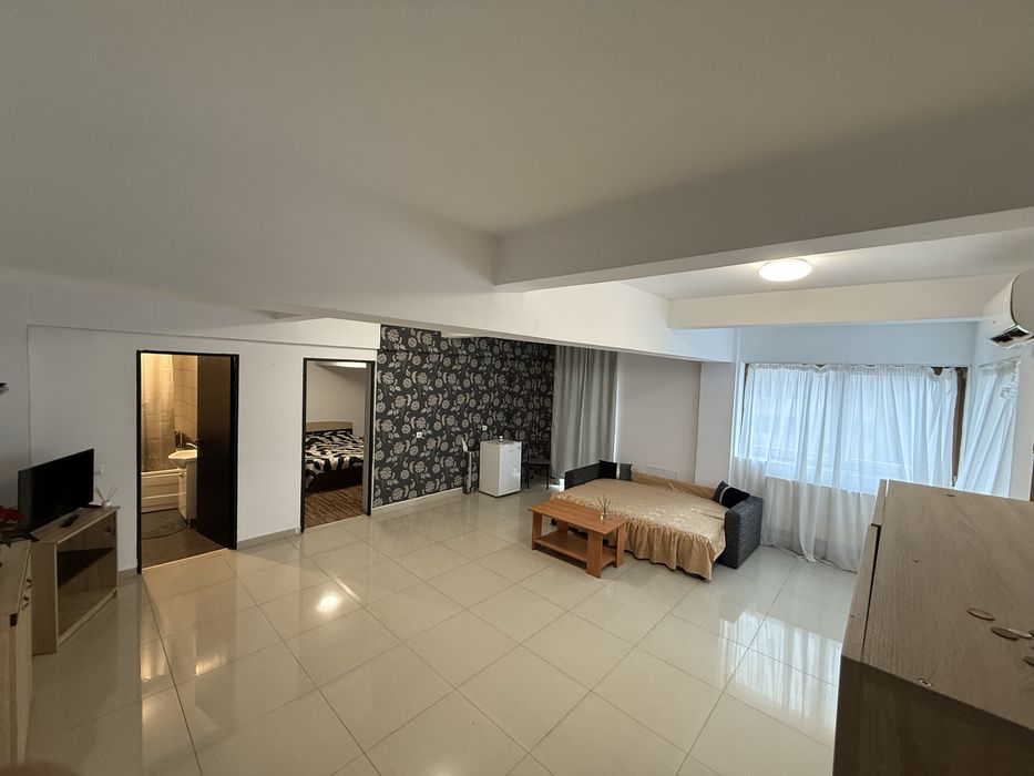 Apartament de închiriat- 2 camere zona Craiovita