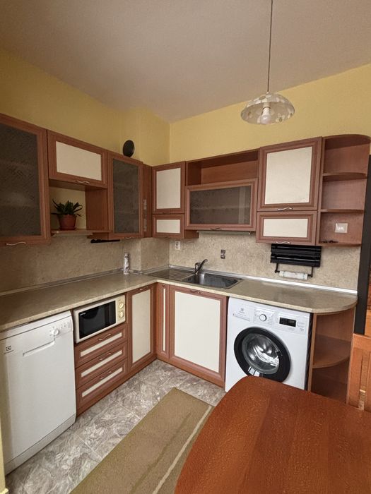 Дава се под наем Тристаен апартамент в Варна, Трошево - 60 кв.м за 459 € - Снимка #4