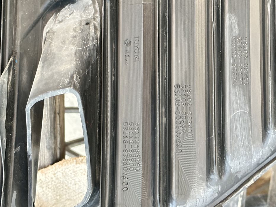 решетка нижний camry 70