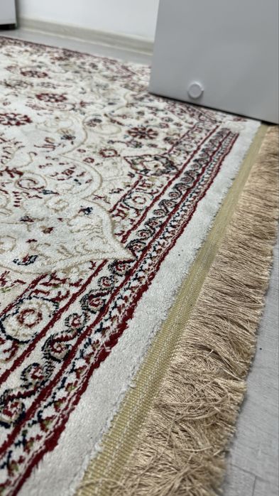 Продам ковер 2 на 3