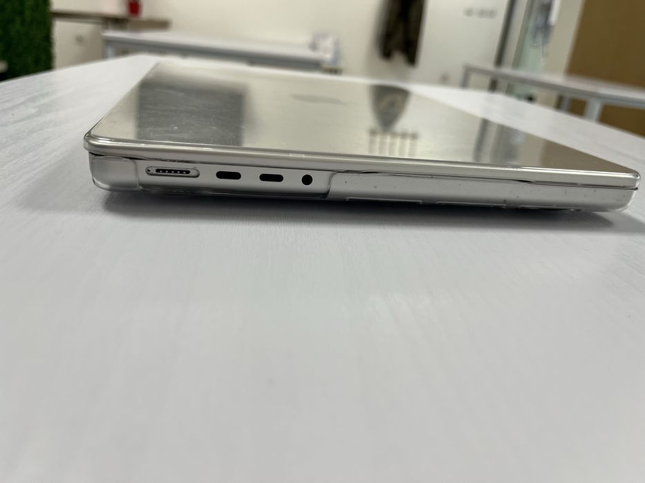 Като нов MacBook Pro 14” (11.2023) – Apple M3 | 512 GB