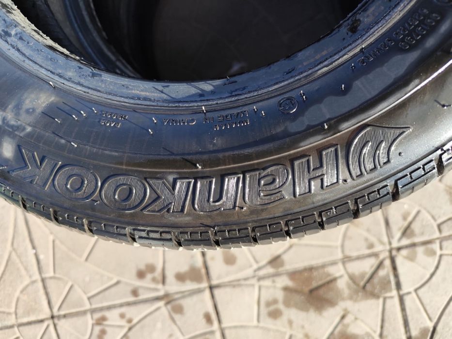 Продам шины грузовой 145R13с