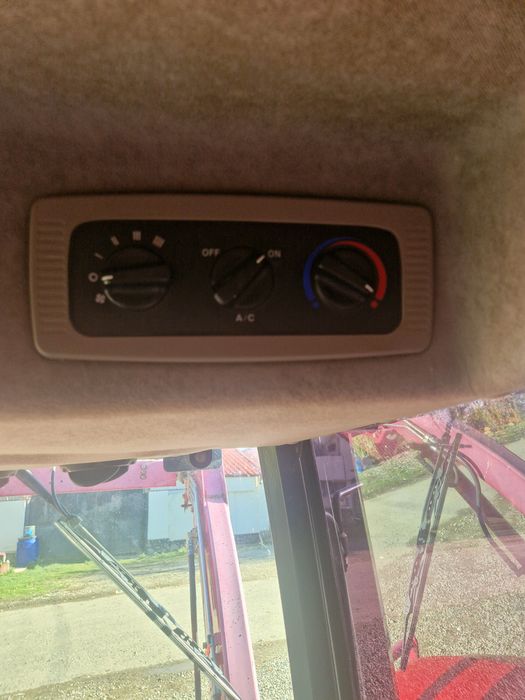 Tym T503,4x4 cu incarcator frontal original