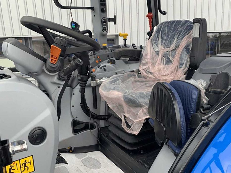 Колесный трактор  NEW HOLLAND T5.110 ELECTRO COMMAND