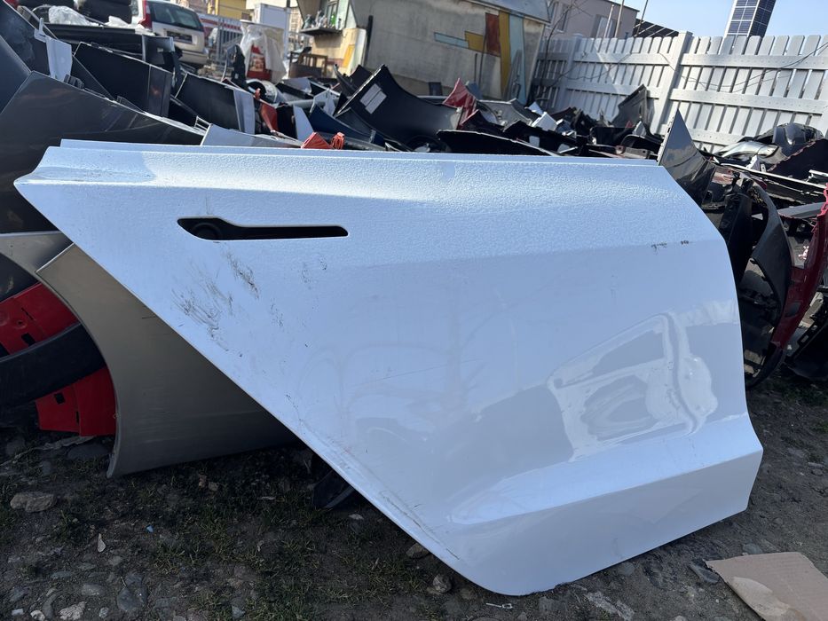 Врата Тесла 3/Tesla Model 3