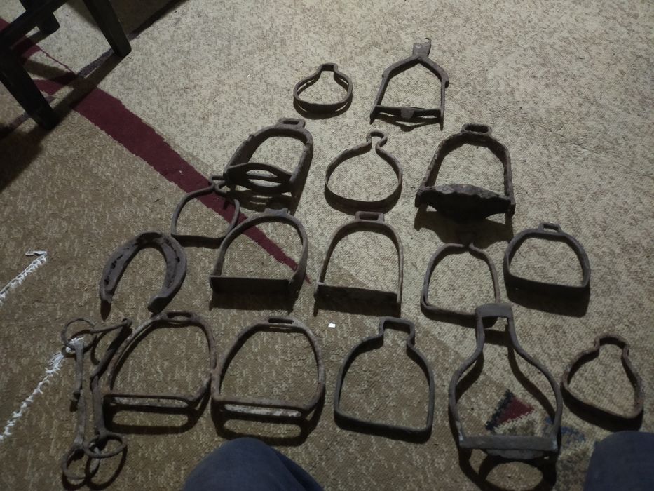 Продам подковы .