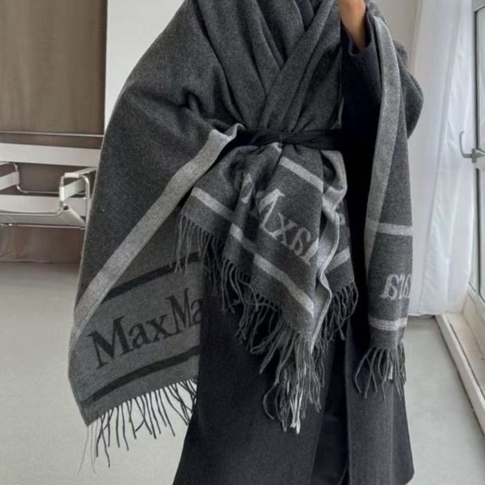 Пончо накидка Max Mara
