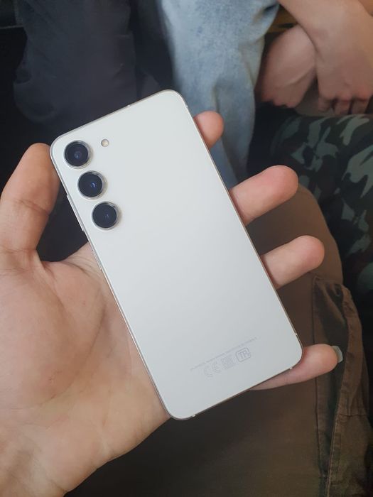 Продам самсу с 23