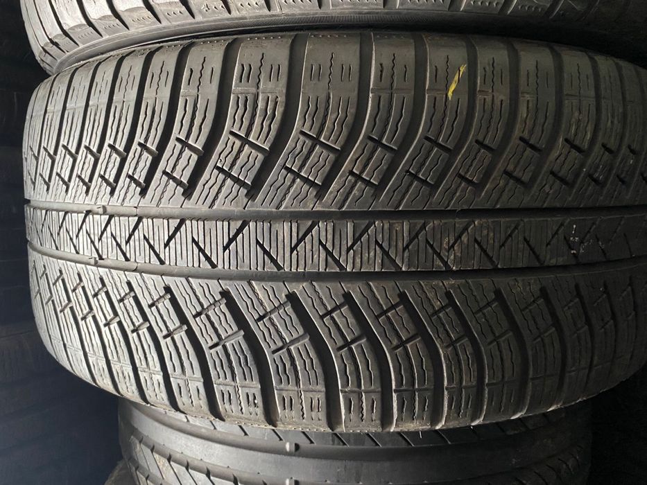 275/40/21 - зима - пара