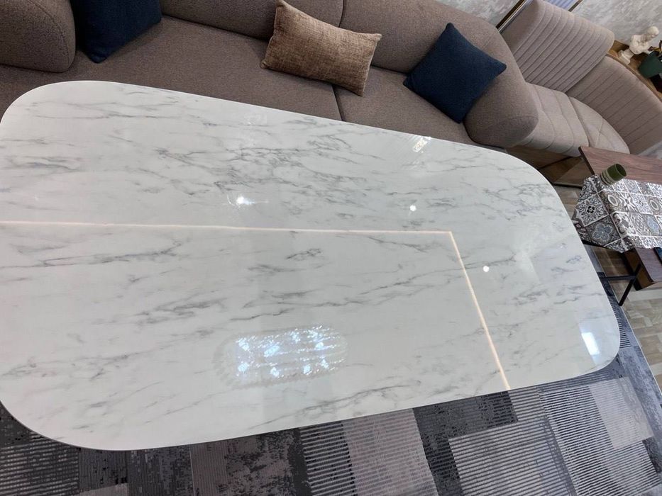 Шикарный Обеденный Стол