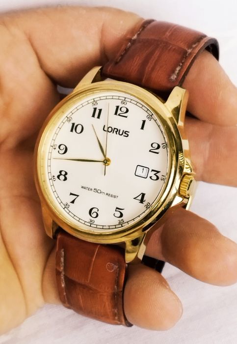 Ceas bărbătesc Lorus by Seiko cu quartz, carcasă din oțel inoxidabil si curea din piele