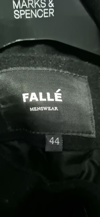 Palton bărbătesc mărimea 44 corespunde mărimii S