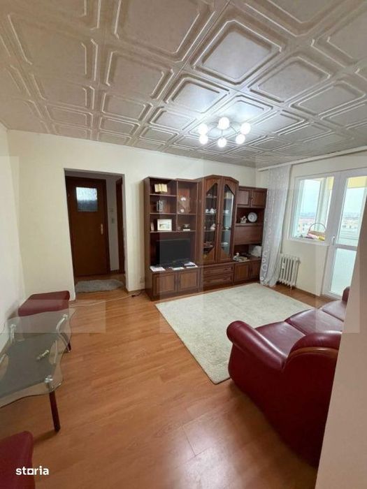 Apartament cu 3 camere, geam la baie, Vlaicu