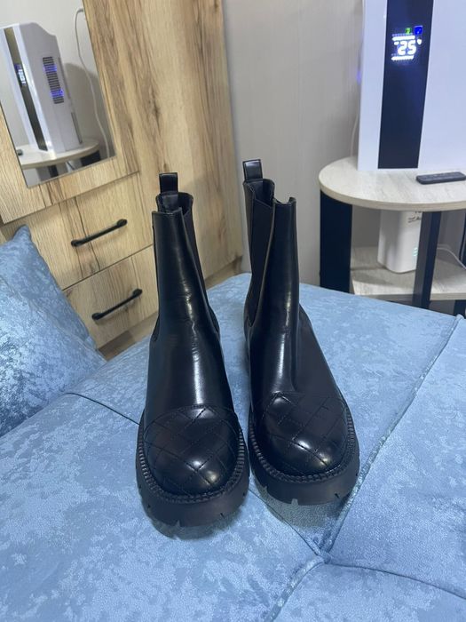 Женская обувь сапоги