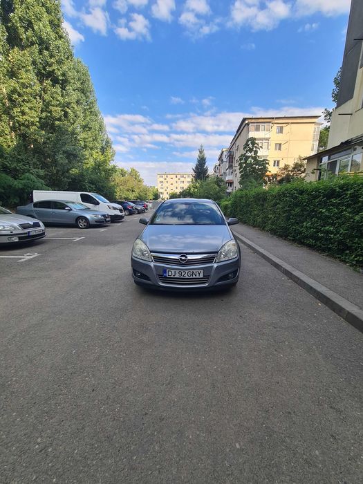 Opel astra H.