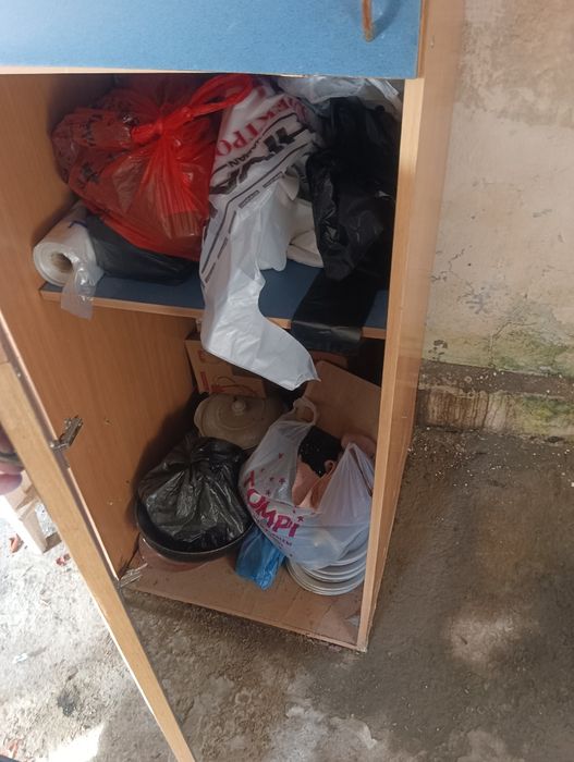 Шкаф на стену  бу