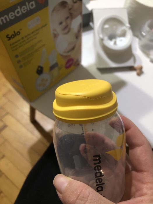 Електрическа двуфазна помпа за кърма Medela - Solo