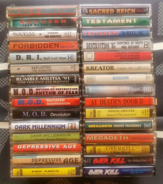 Колекция от 110 метъл аудио касети. Дет, блек, траш, индъстриъл,. пънк
