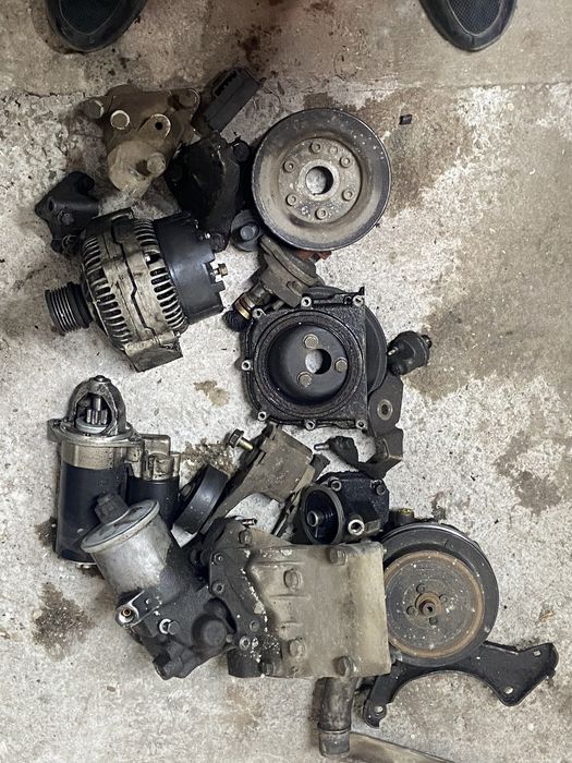 Продам запчасти на мерседес