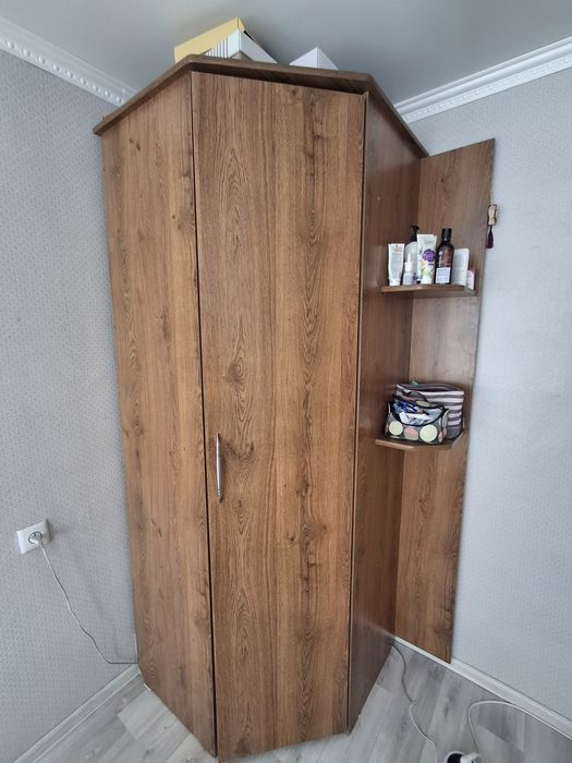 Продается  
Цвет ел