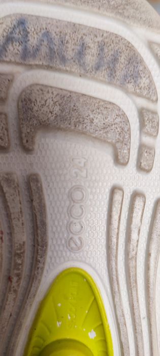 сандалии ecco 24 р