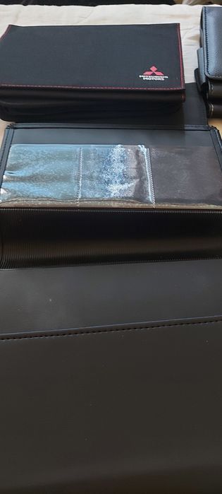 Оригинални авто чантички за документи