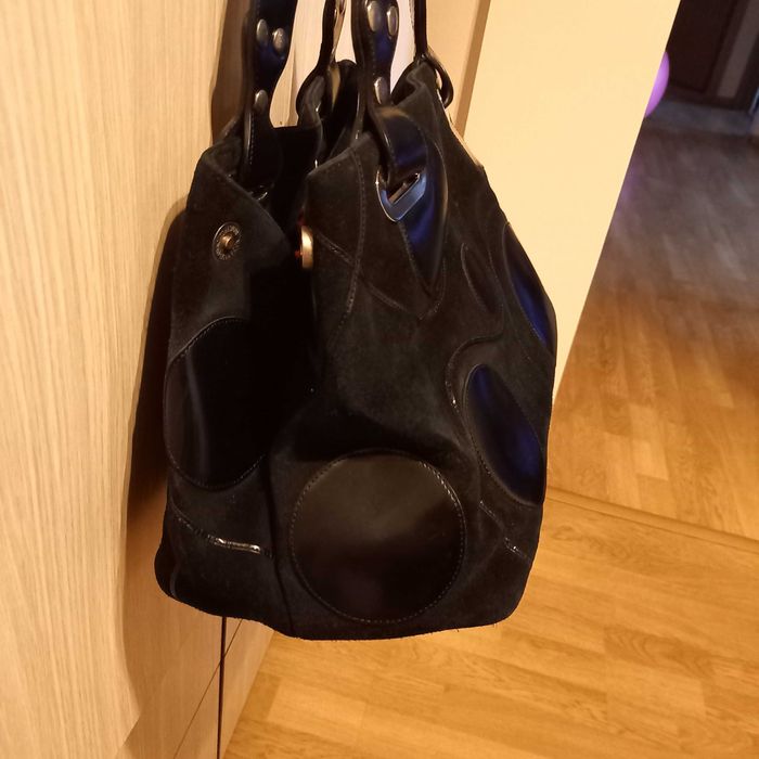 Geanta  piele intoarsa si natura