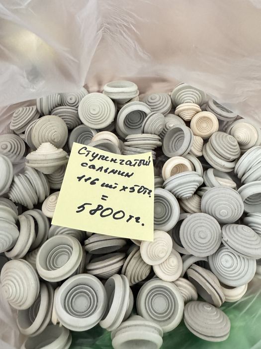 Сальники ступенчатые, для ввода эл. пров.