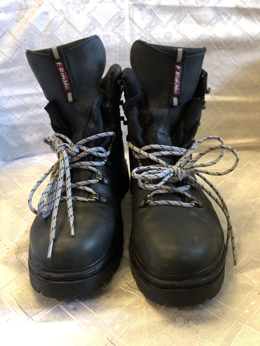 Bocanci de drumetie Raichle (achizitionata de Mammut)