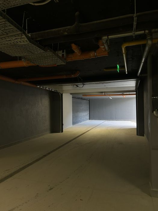 Дава се под наем Гараж / Паркомясто в София, Малинова долина - 18 кв.м за 112.2 € - Снимка #3