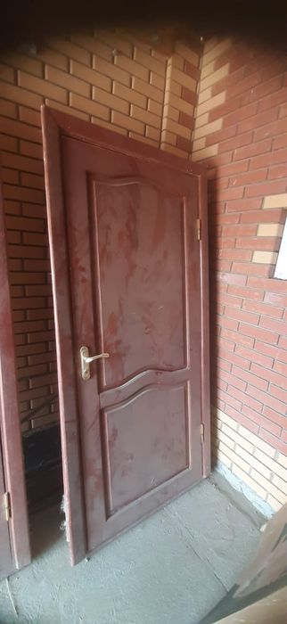 Есік сатылады (двери)