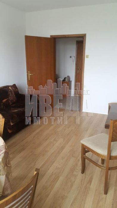 Дава се под наем Двустаен апартамент в Варна, Лятно кино Тракия - 60 кв.м за 510 € - Снимка #3