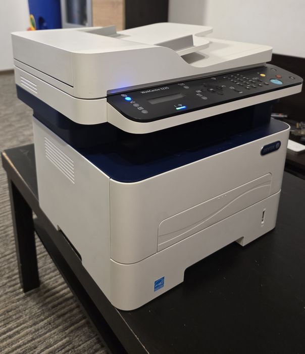 Imprimanta Xerox Workcentre 3225 Multifunctionala WiFi.