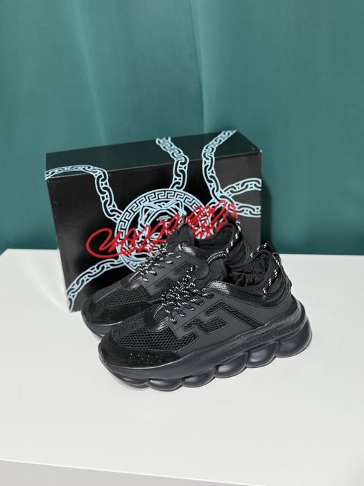 Versace Chain Reaction