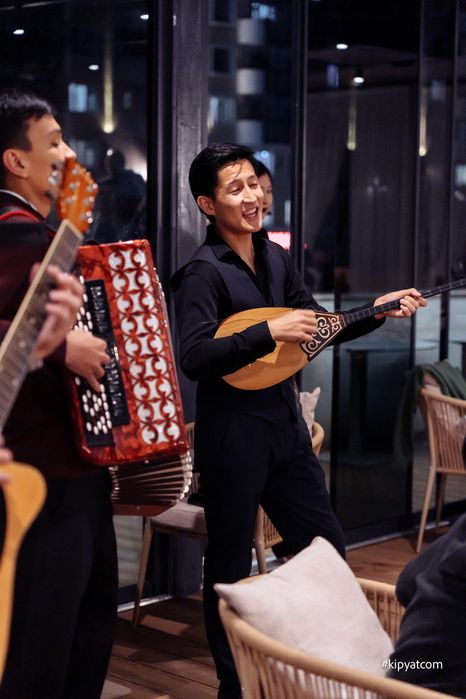 Домыбра баян гитара Астана қаласы бойынша